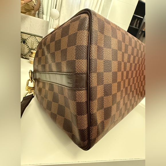 LV Speedy 30 Bandouliere Damier Ebene Shoulder Bag Brown. - Picture 8 of 16